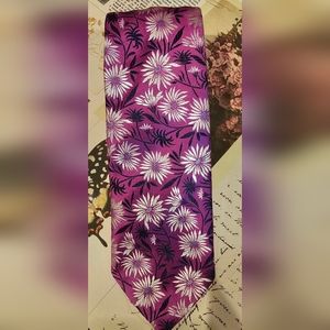 Men's Byron silk tie purple fuchsia with white flowers, navy leaves